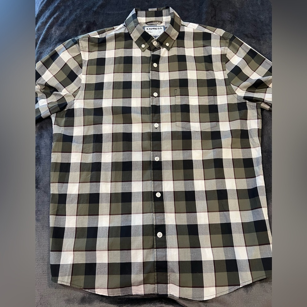 Men’s long sleeve button down - Picture 3 of 5